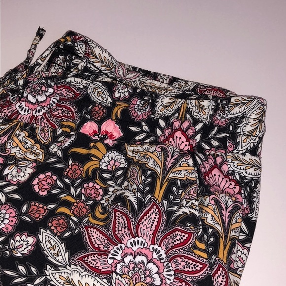 Loft Petite Wide leg Capri pants (F40) - Picture 3 of 5